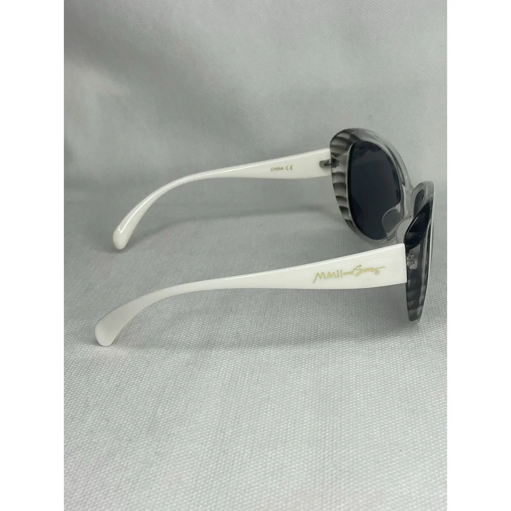 Maui and Sons Polarized CatEye Sunglasses Retro White 70s Black Lens PZ-MS-27010
